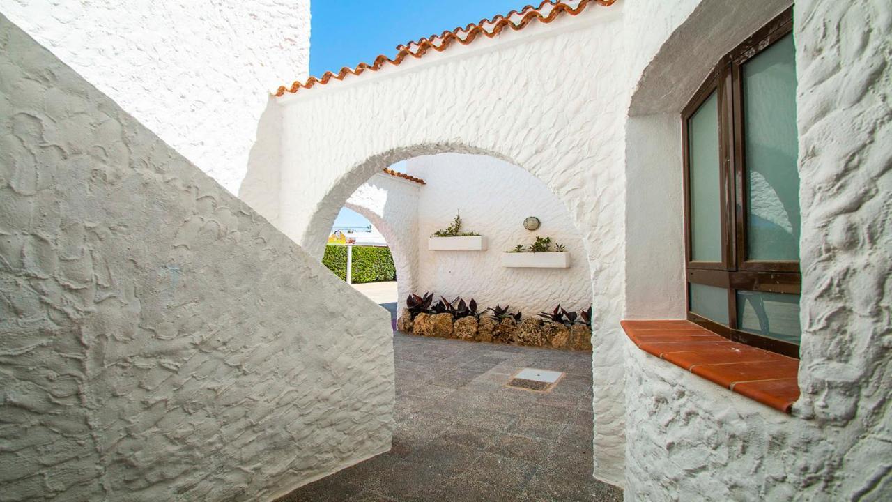 Sol Y Mar Aparthotel Cala'N Blanes  Екстериор снимка