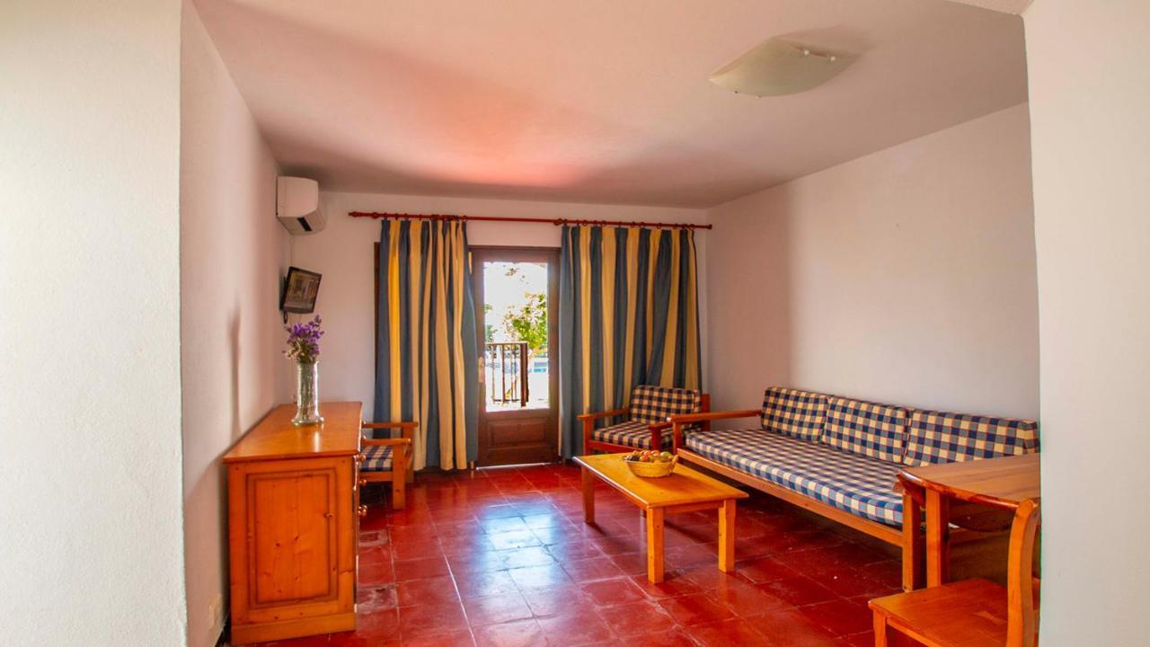 Sol Y Mar Aparthotel Cala'N Blanes  Екстериор снимка
