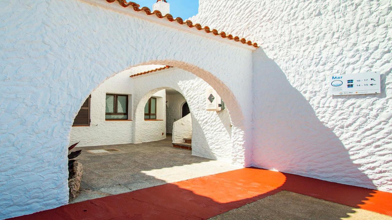 Sol Y Mar Aparthotel Cala'N Blanes  Екстериор снимка