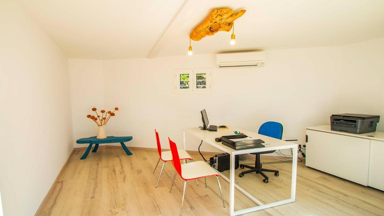 Sol Y Mar Aparthotel Cala'N Blanes  Екстериор снимка