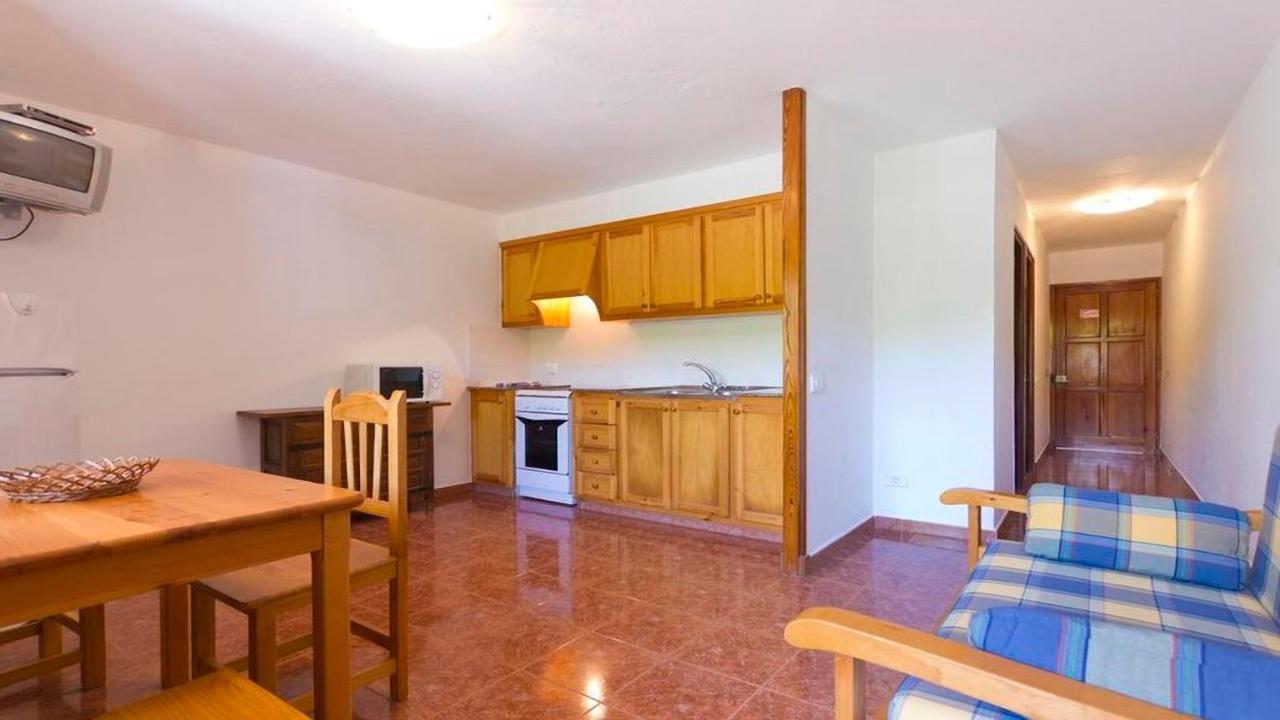 Sol Y Mar Aparthotel Cala'N Blanes  Екстериор снимка