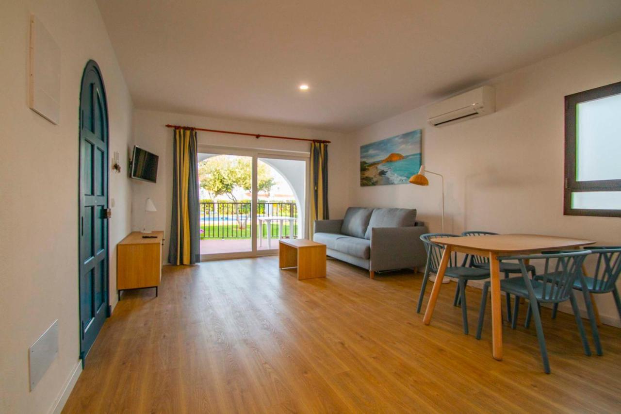 Sol Y Mar Aparthotel Cala'N Blanes  Екстериор снимка